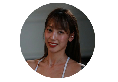 MANI瑜伽高级导师-Victoria卫露颖，全美瑜伽联盟RYT 200小时认证