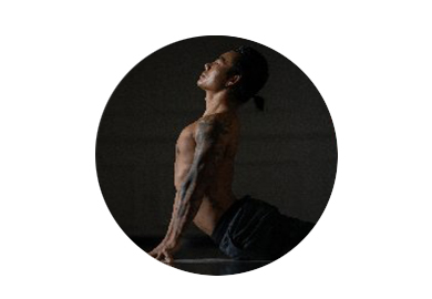 MANI瑜伽高级导师-Leo李嘉振，美国瑜伽联盟RYT200认证老师